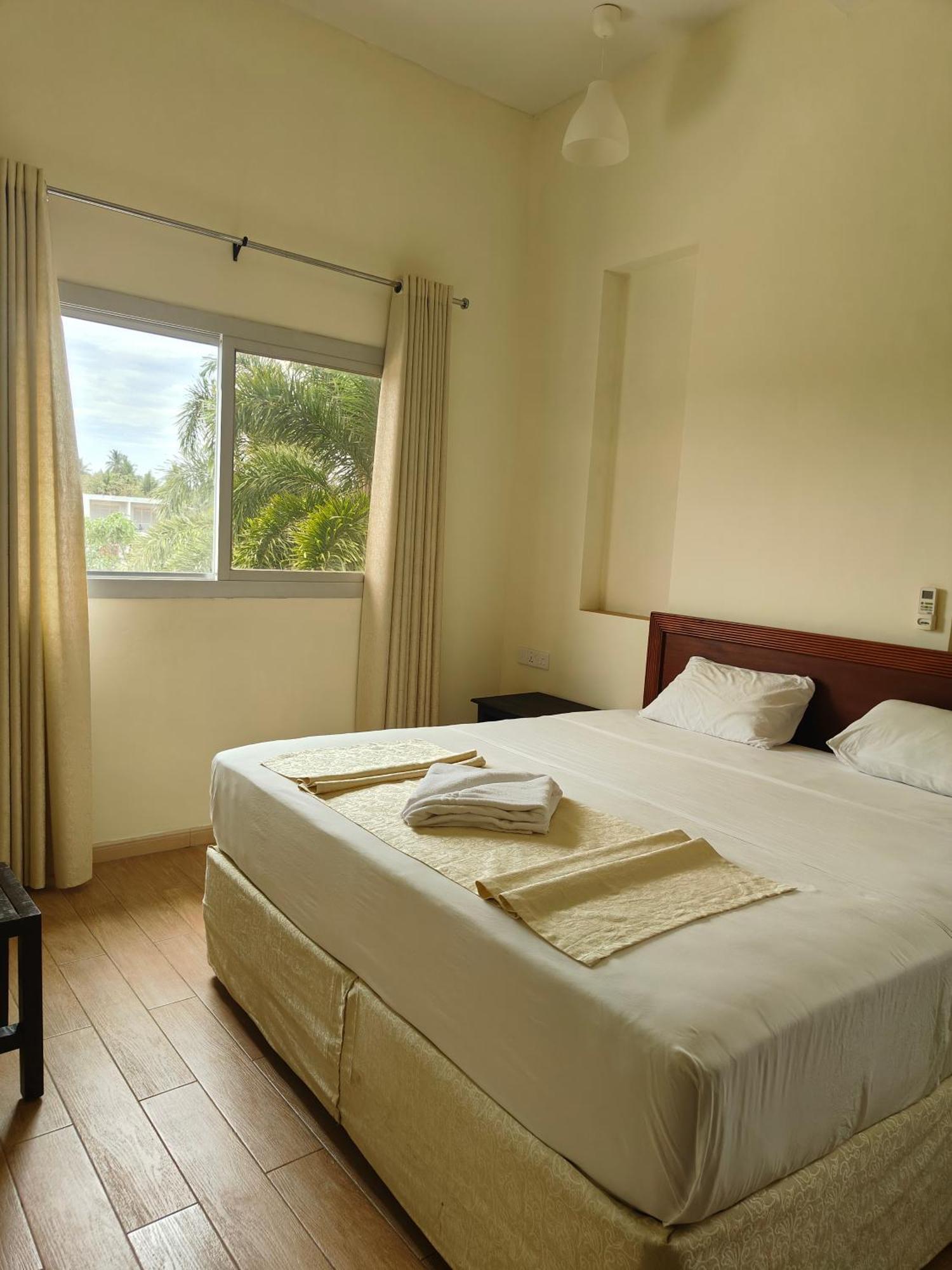 Royal Point Arugambay Hotel Arugam Bay Kamer foto
